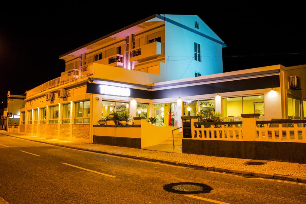 Hotel Teimoso Figueira da Foz Bagian luar foto